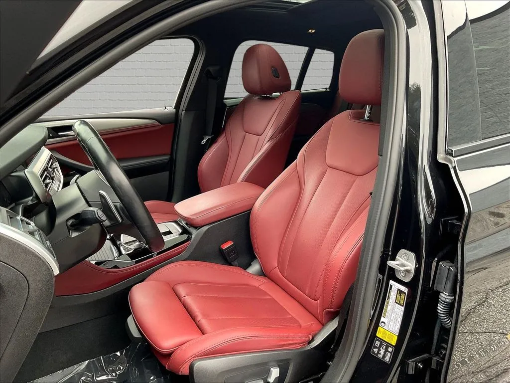 BMW X4 photo 19