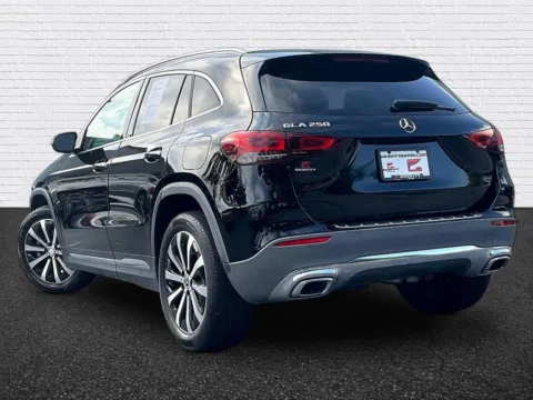 More photos of 2021 Mercedes-Benz GLA 250 at Gravity Autos Roswell, GA