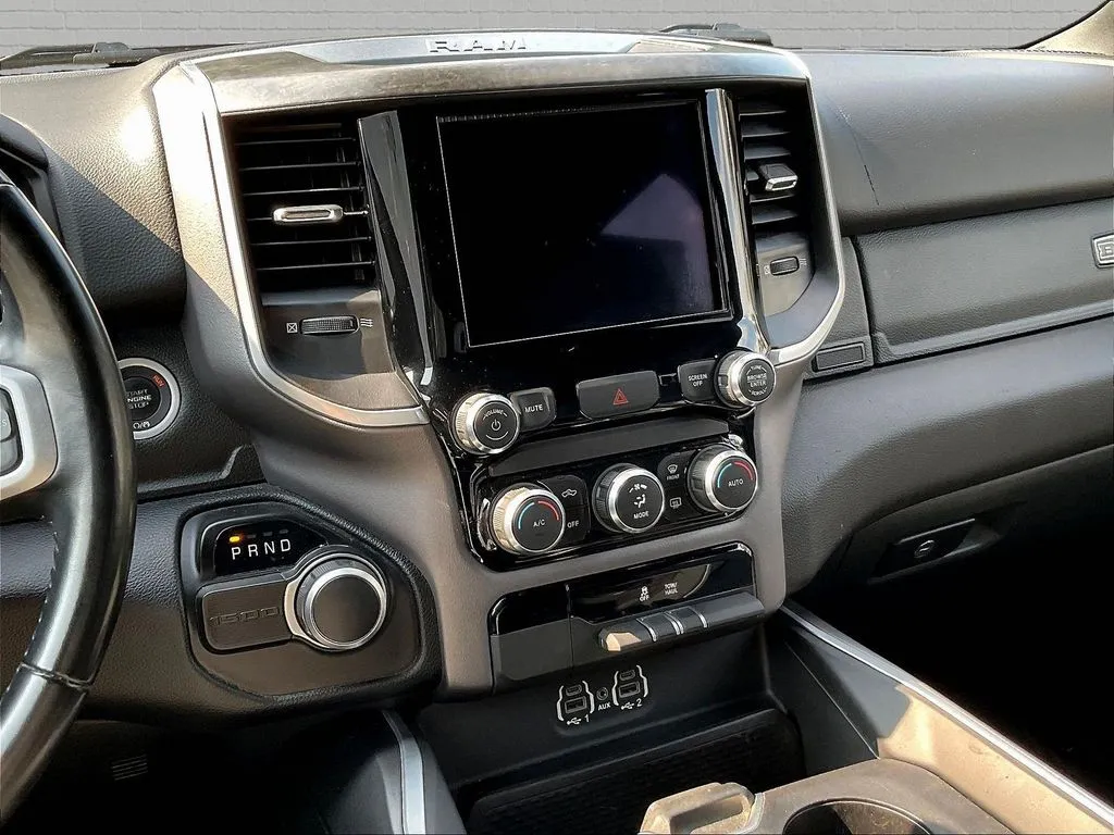 Ram 1500 photo 9