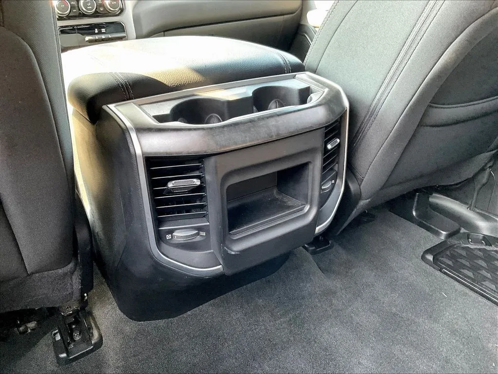 Ram 1500 photo 10