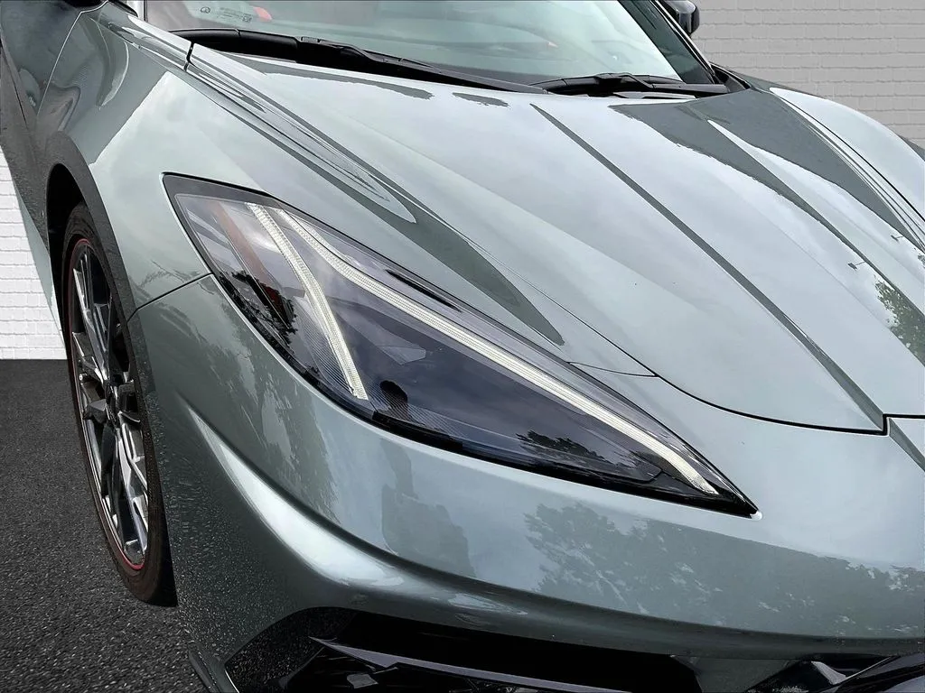 Chevrolet Corvette photo 22