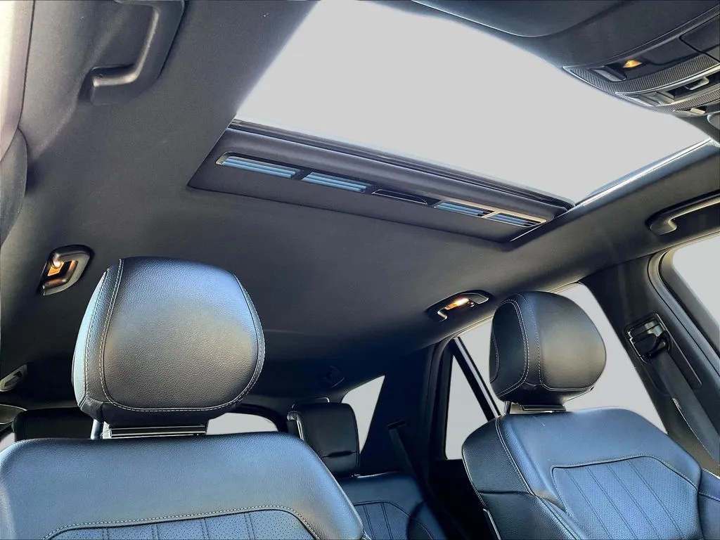 Mercedes-Benz GLE photo 20