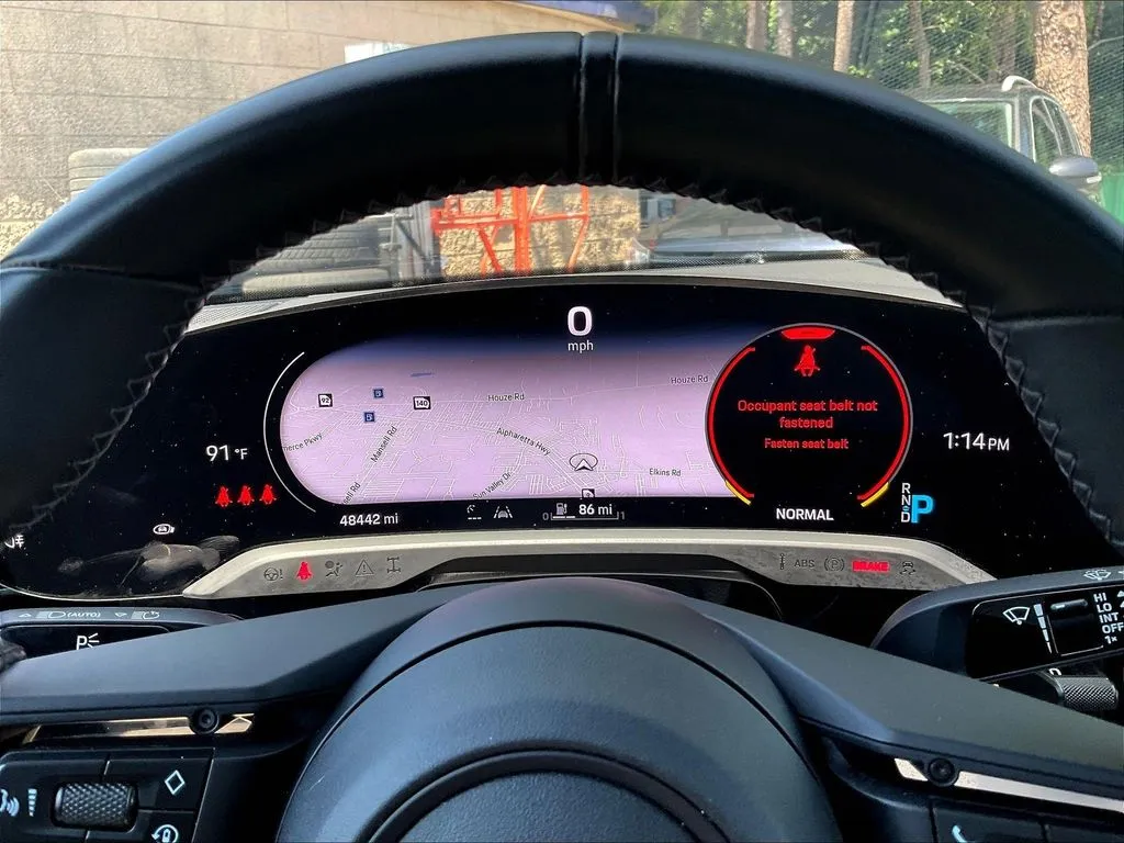Porsche Taycan photo 10