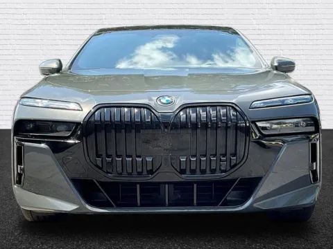 Photos of 2023 BMW i7 xDrive60 for sale in Roswell, GA at Gravity Autos Roswell