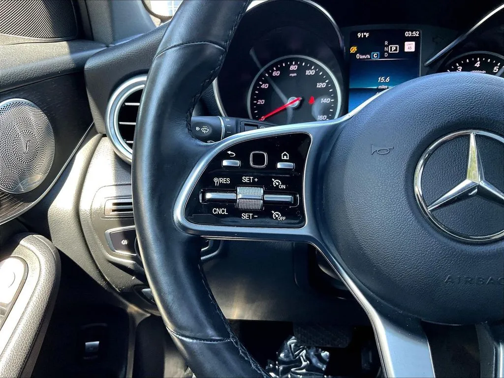 Mercedes-Benz GLC photo 11