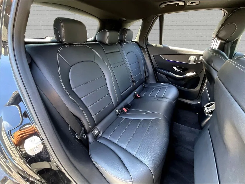 Mercedes-Benz GLC photo 21