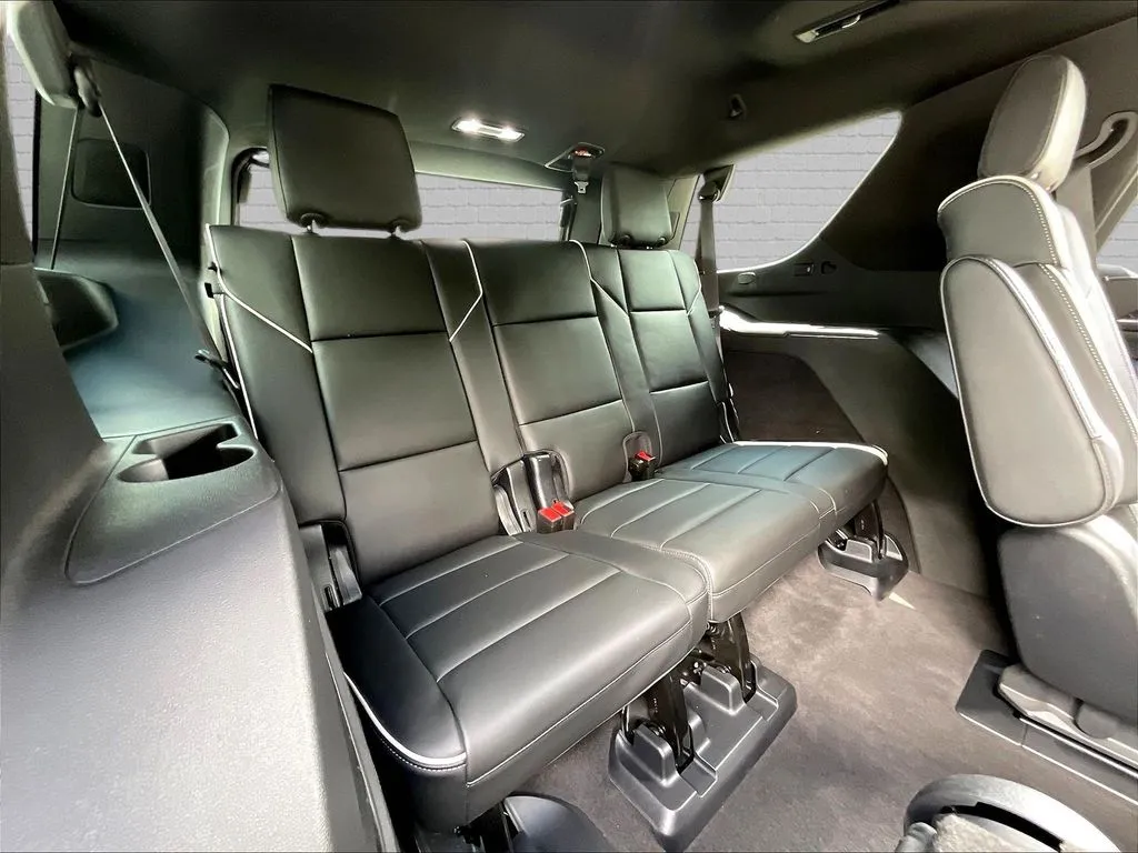 Cadillac Escalade photo 22