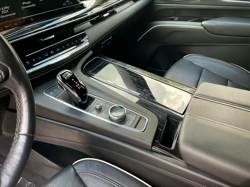 Cadillac Escalade photo 15