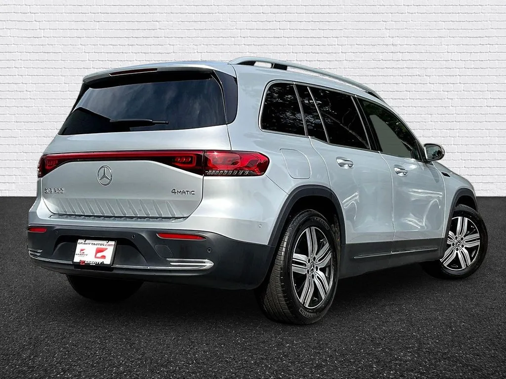 Mercedes-Benz EQB photo 6