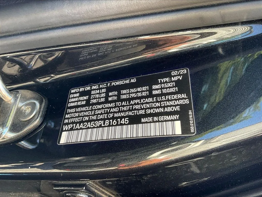 Porsche Macan photo 15