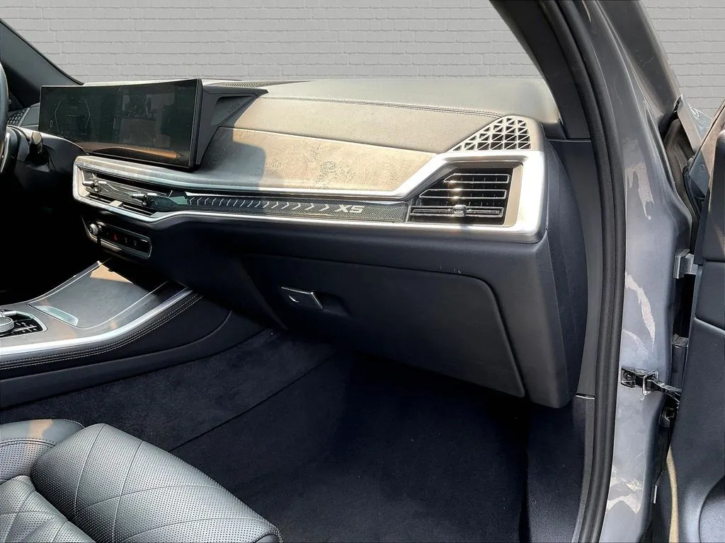 BMW X5 photo 22