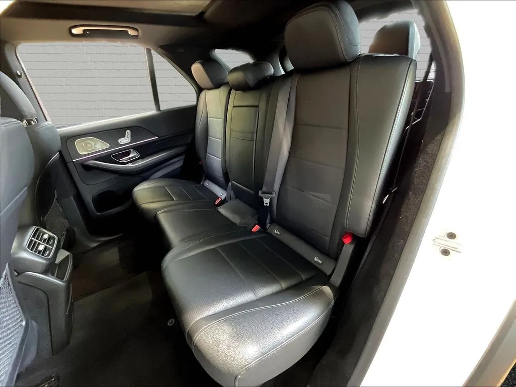 Mercedes-Benz GLE photo 19