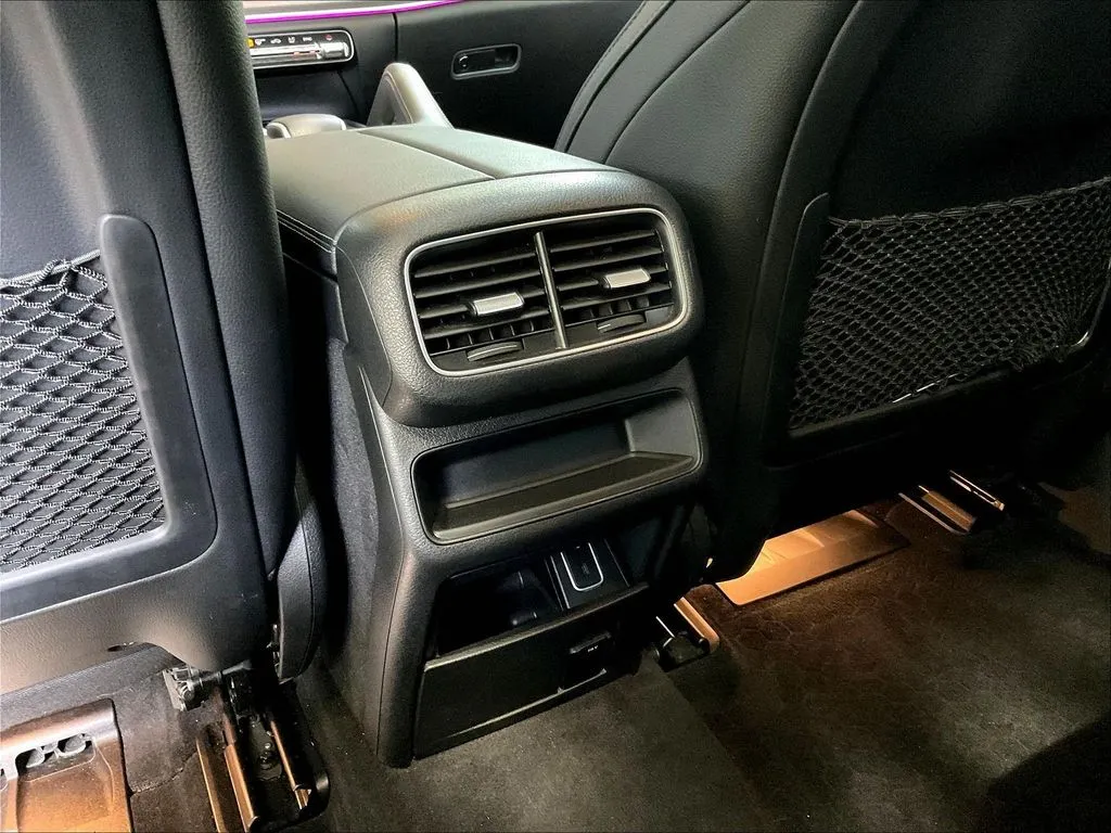 Mercedes-Benz GLE photo 10