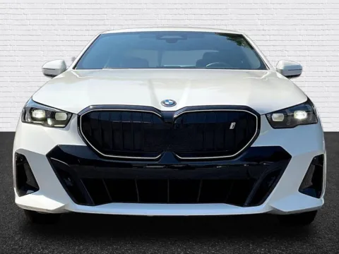 Photos of 2024 BMW i5 eDrive40 for sale in Roswell, GA at Gravity Autos Roswell
