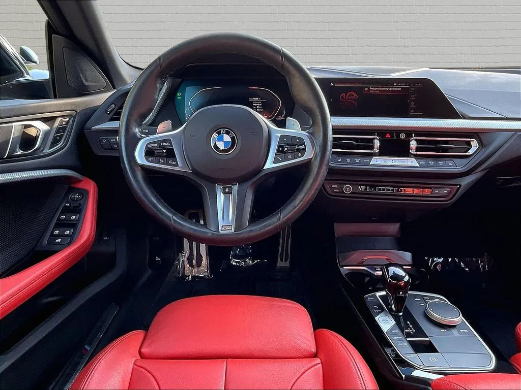 BMW 2 Series photo 6