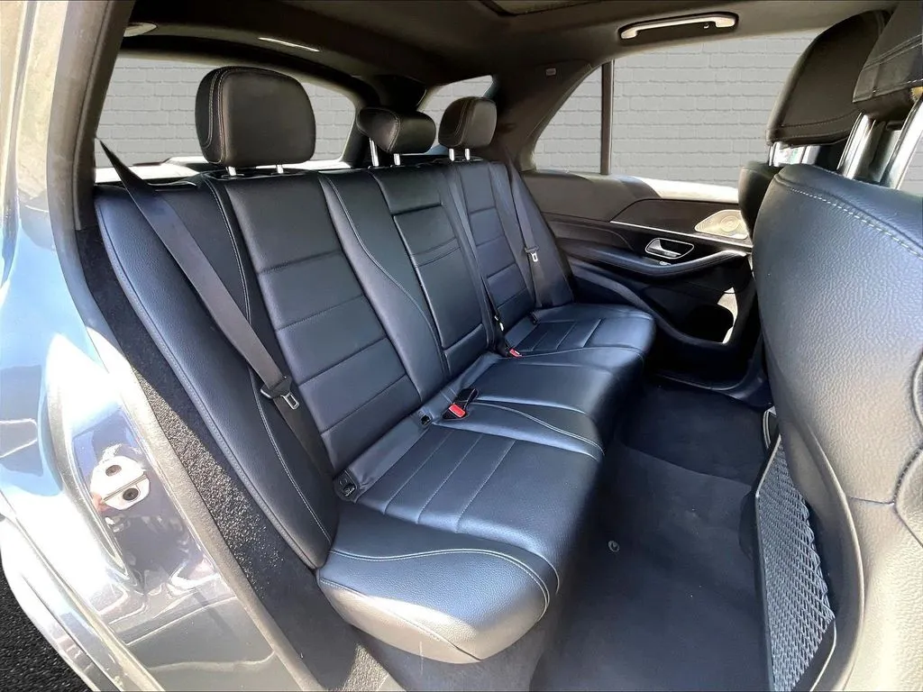 Mercedes-Benz GLE photo 22