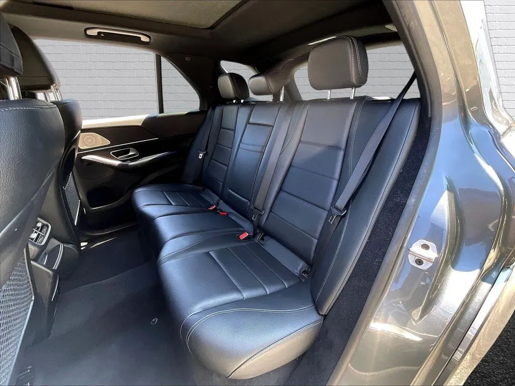 Mercedes-Benz GLE photo 19