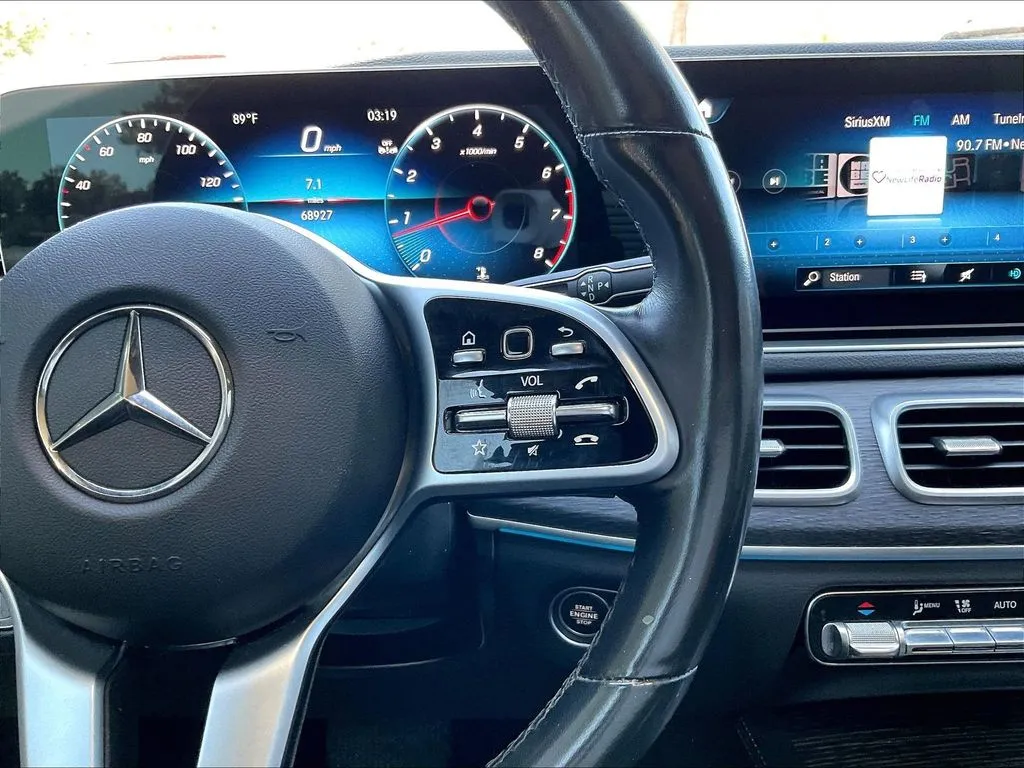 Mercedes-Benz GLE photo 12