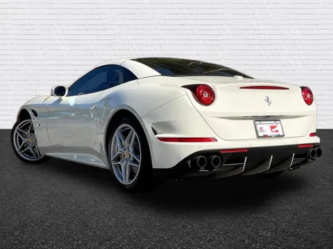 More photos of 2016 Ferrari California T at Gravity Autos Roswell, GA