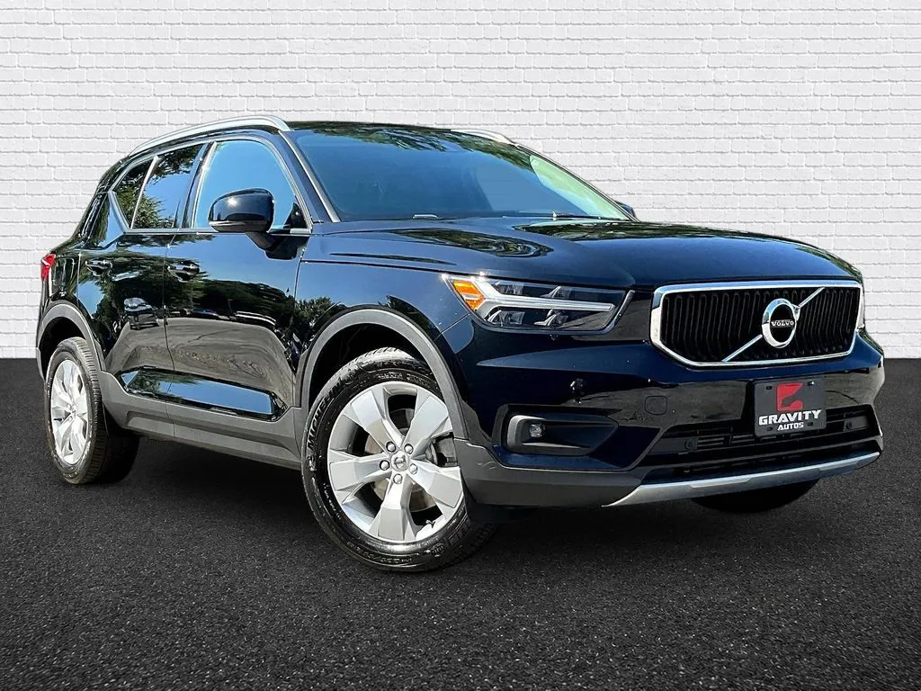 Volvo XC40 photo 3