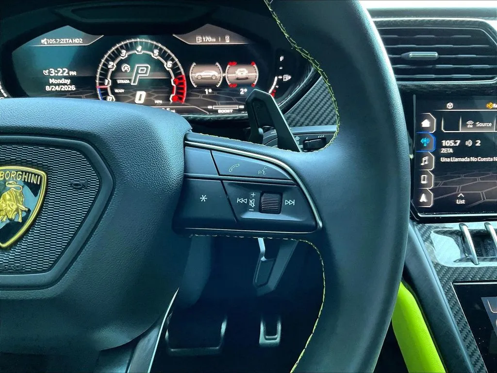 Lamborghini Urus photo 12