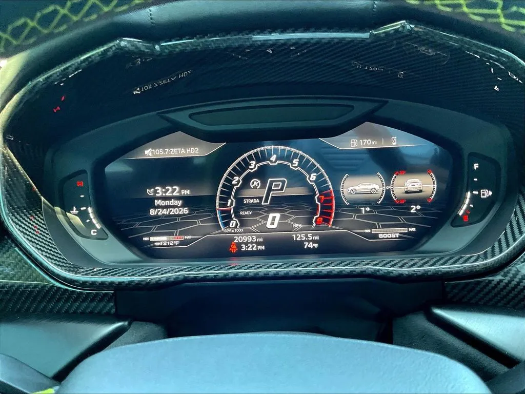 Lamborghini Urus photo 13