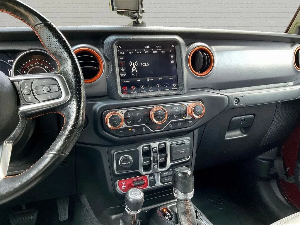 Jeep Gladiator photo 9