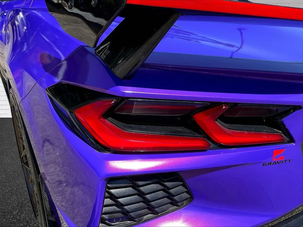 Chevrolet Corvette photo 18