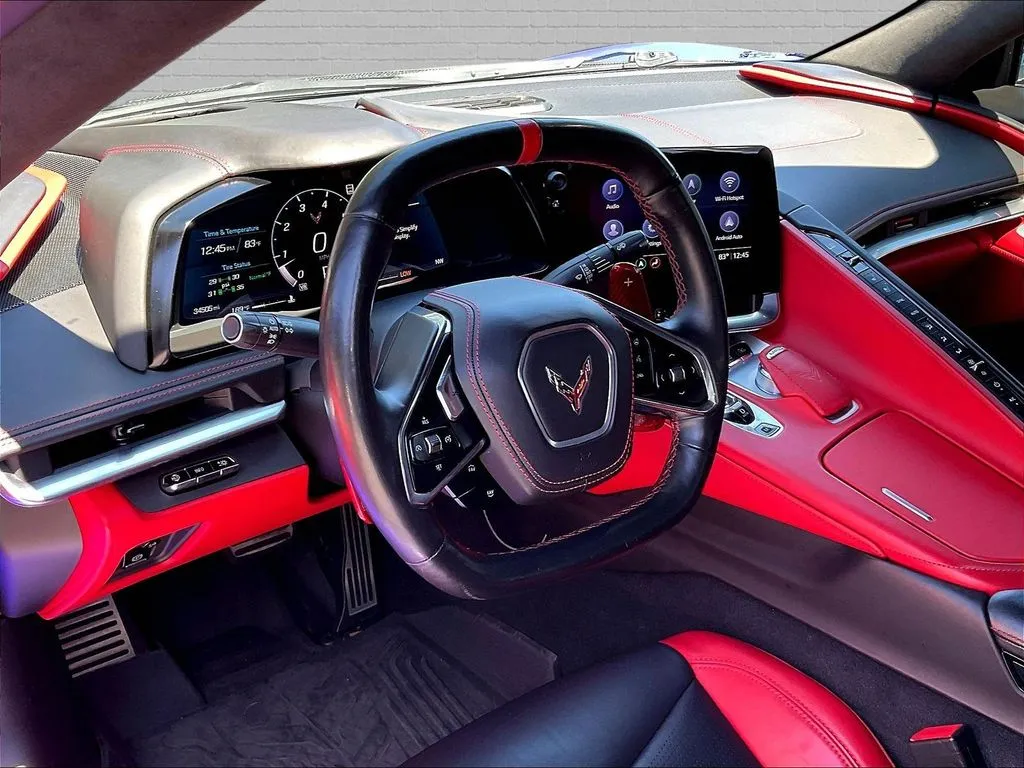 Chevrolet Corvette photo 13