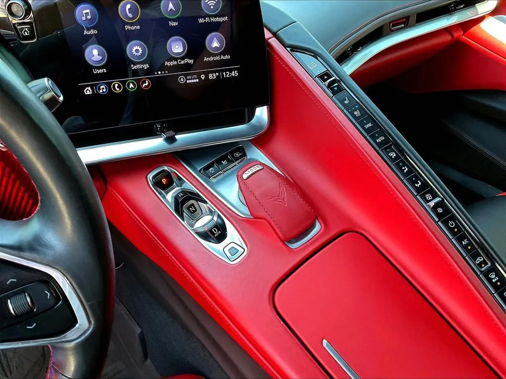 Chevrolet Corvette photo 14