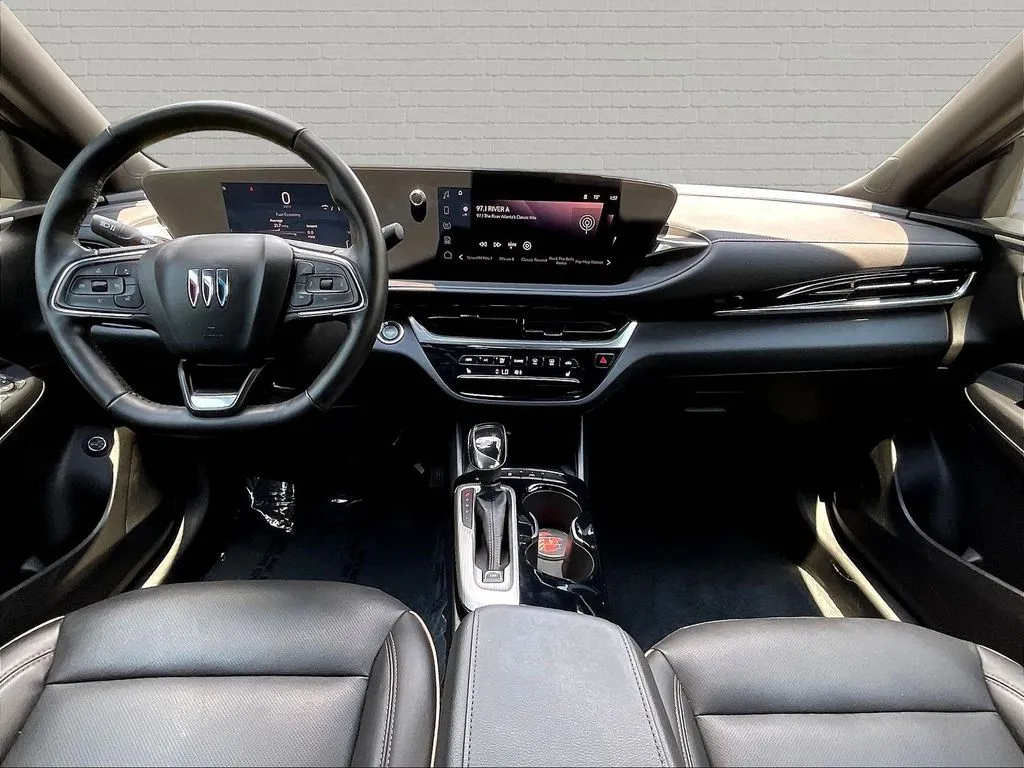 Buick Envista photo 7