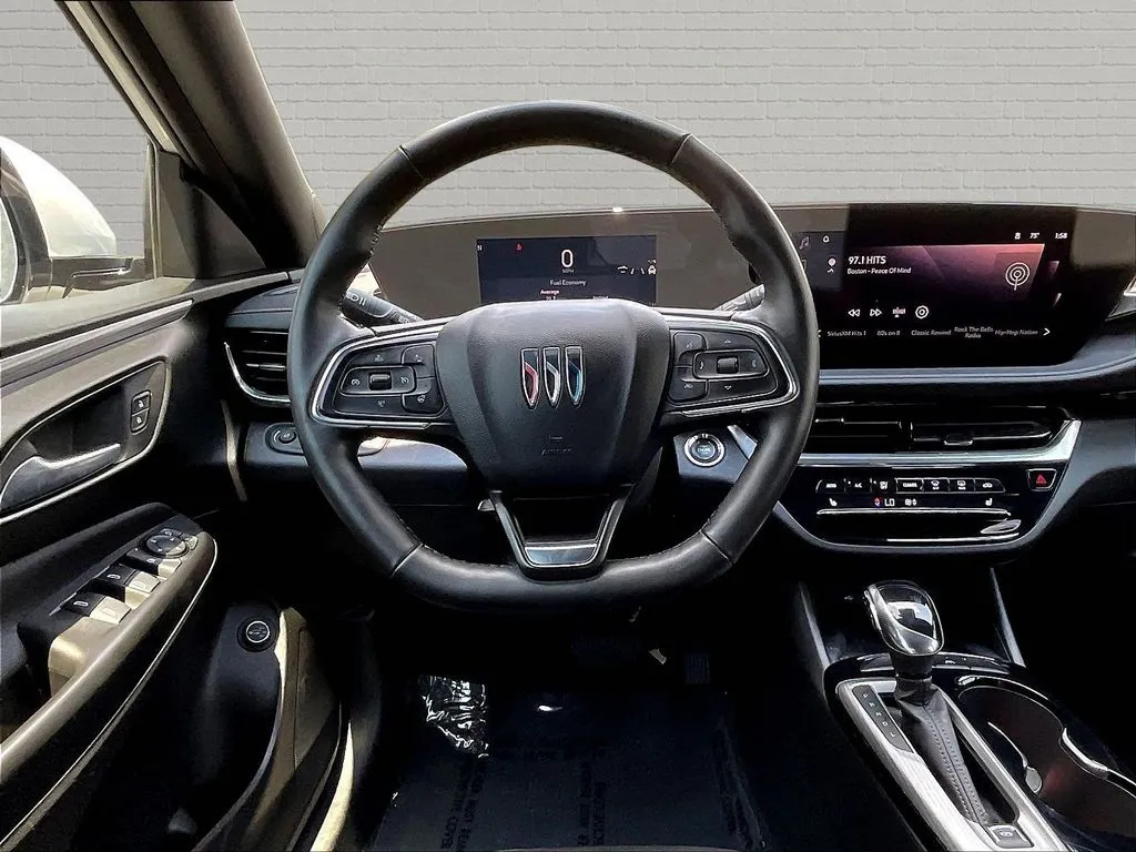 Buick Envista photo 8