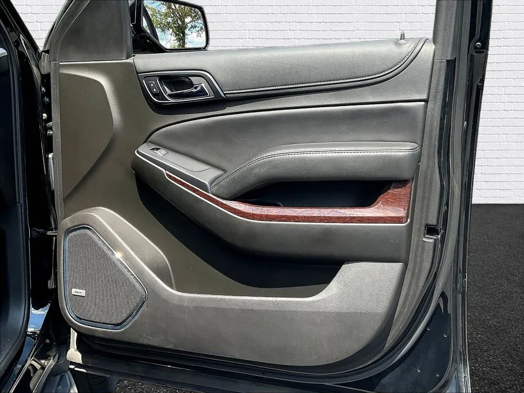 GMC Yukon photo 22