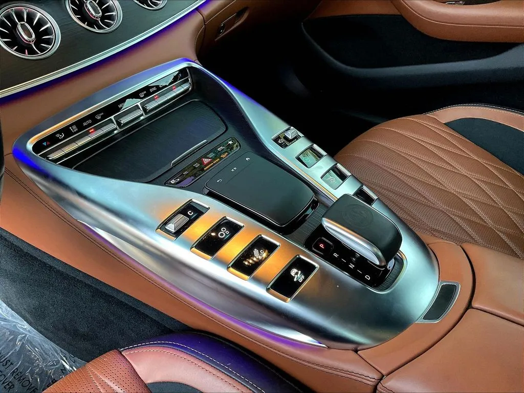 Mercedes-Benz AMG GT 53 photo 16
