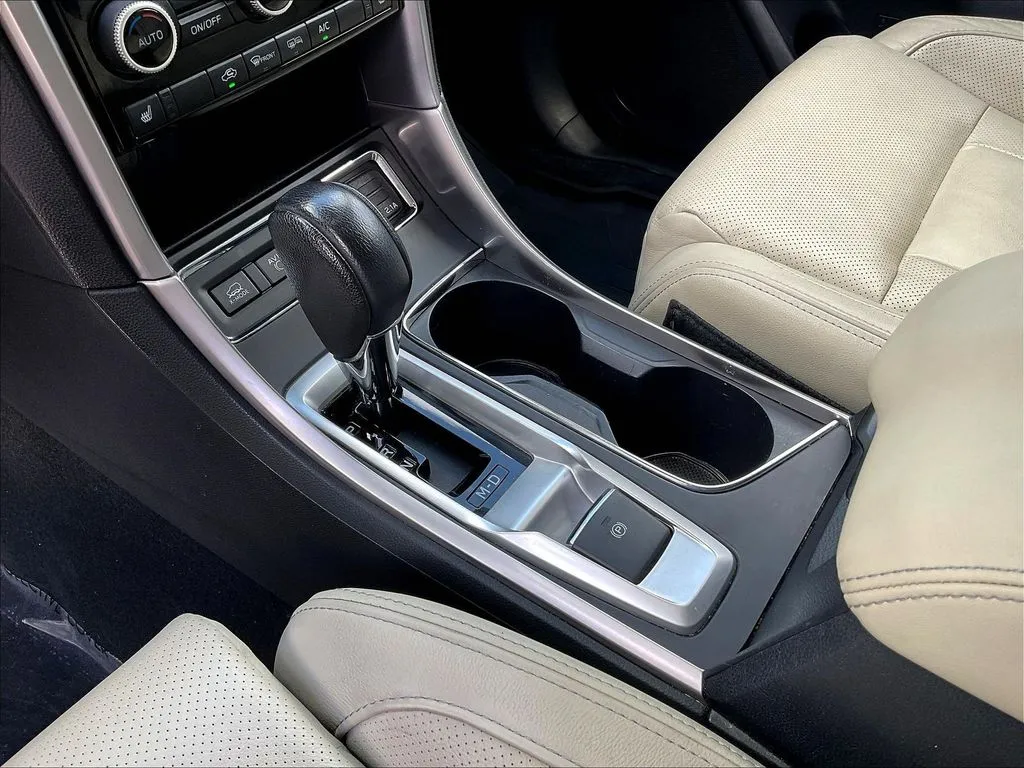 Subaru Ascent photo 15