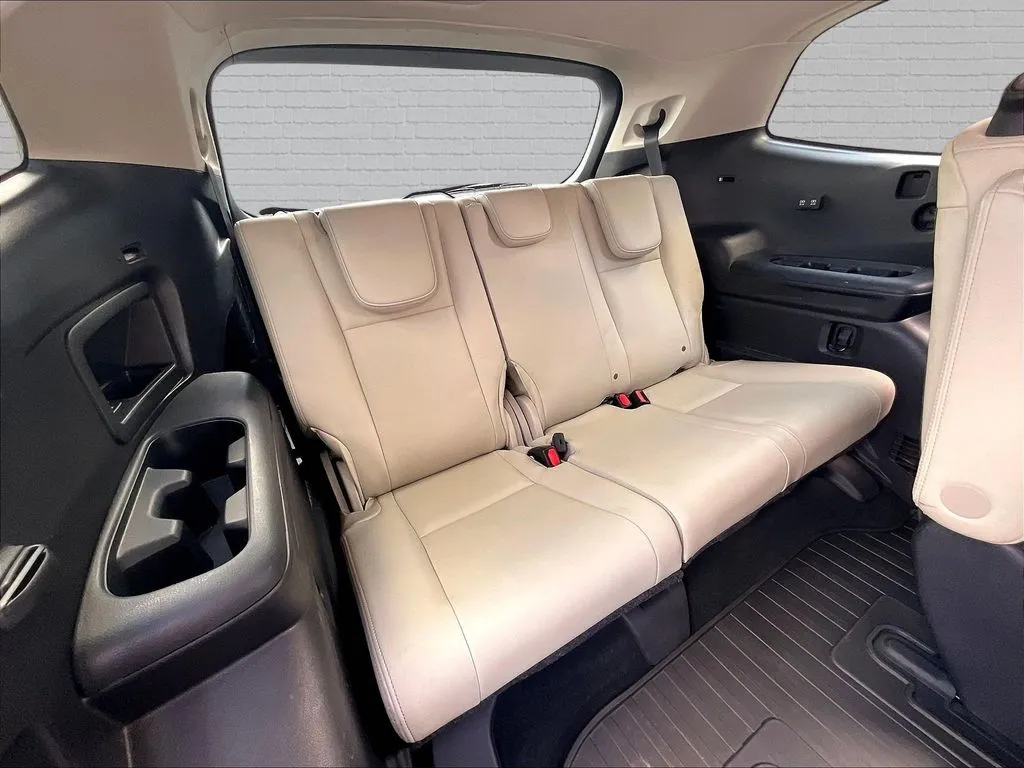 Subaru Ascent photo 23