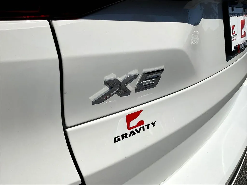 BMW X5 photo 20