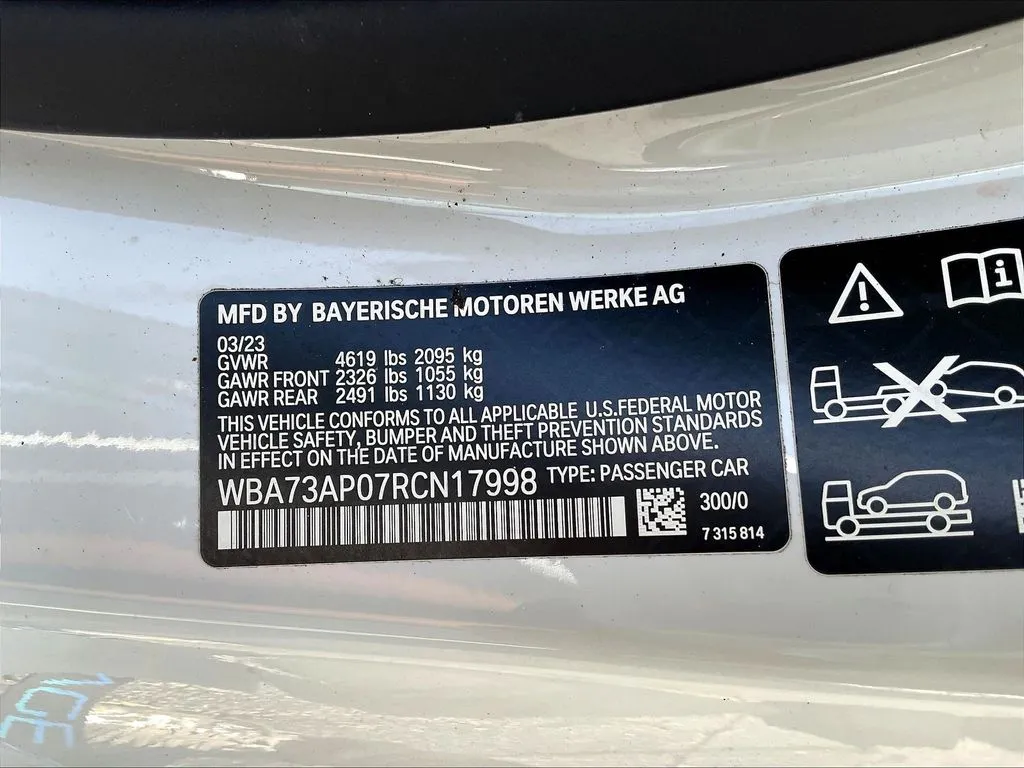 BMW 4 Series photo 17