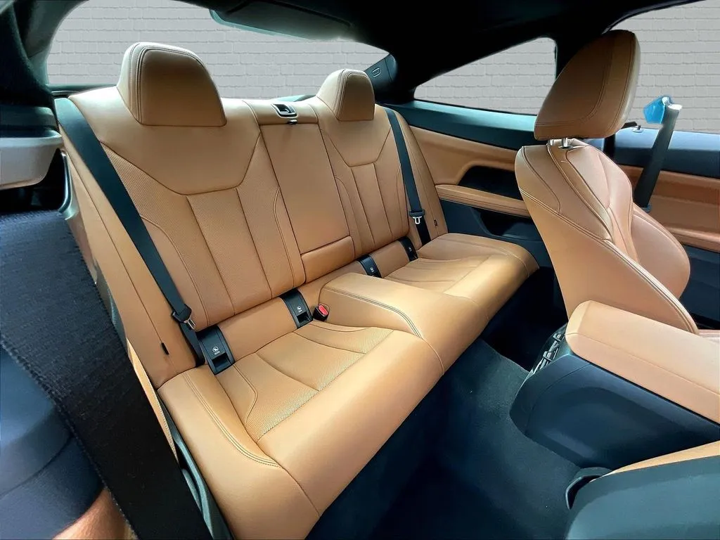 BMW 4 Series photo 23