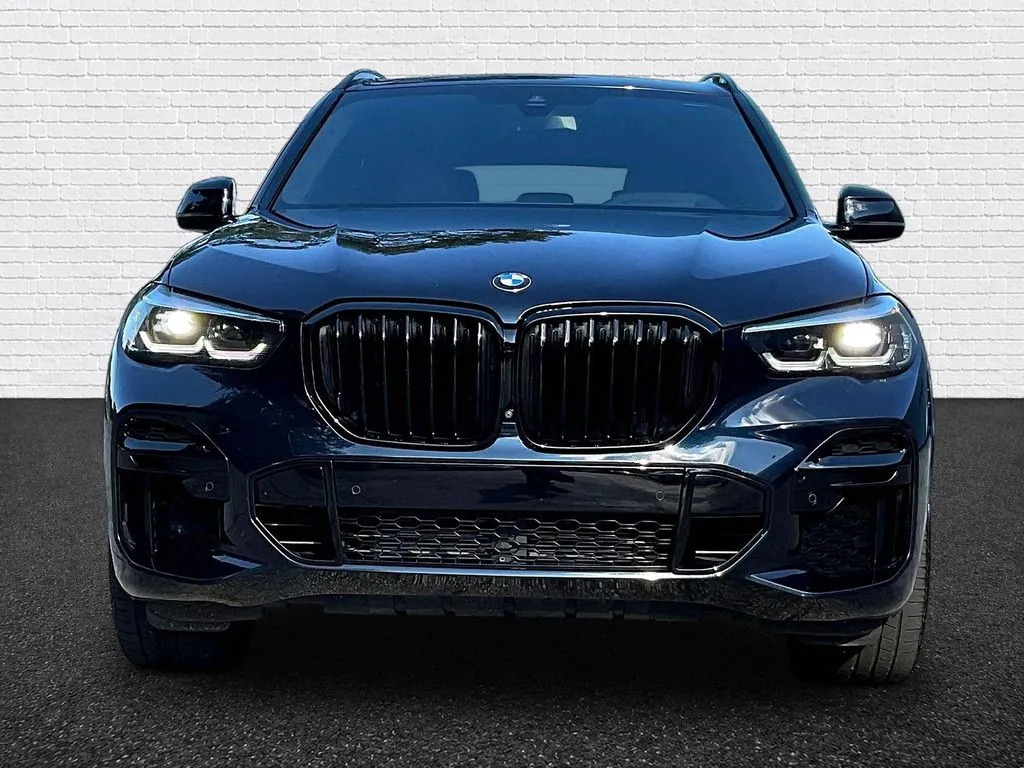 BMW X5 photo 2
