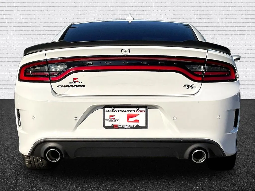 Dodge Charger photo 5
