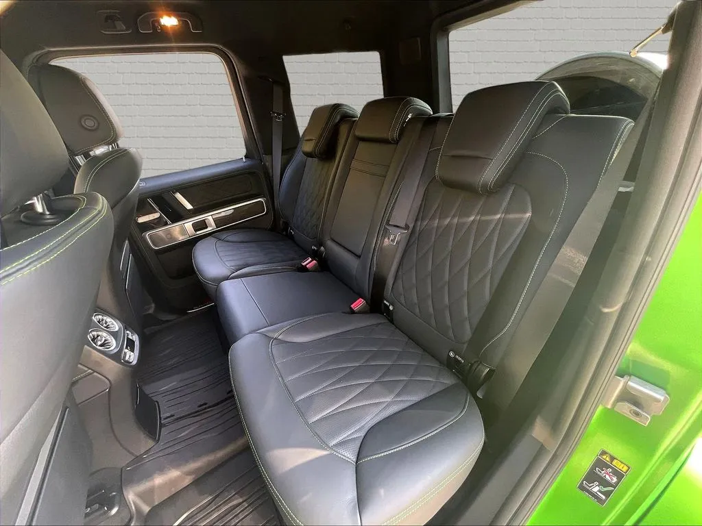 Mercedes-Benz G-Class photo 15