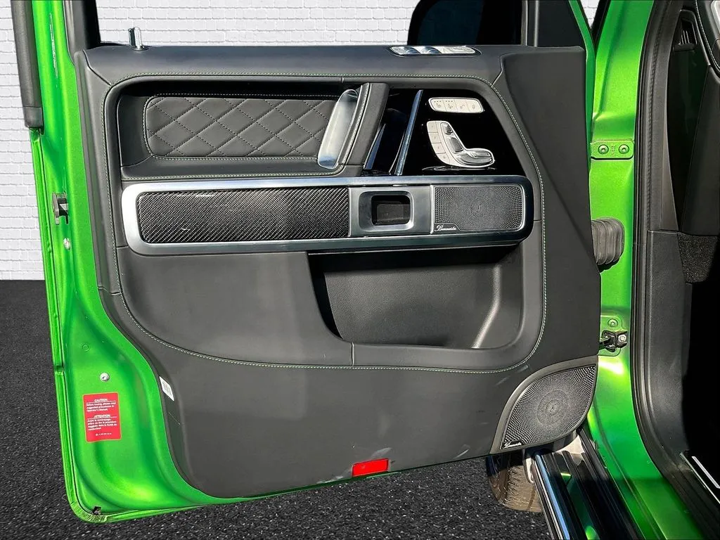 Mercedes-Benz G-Class photo 13