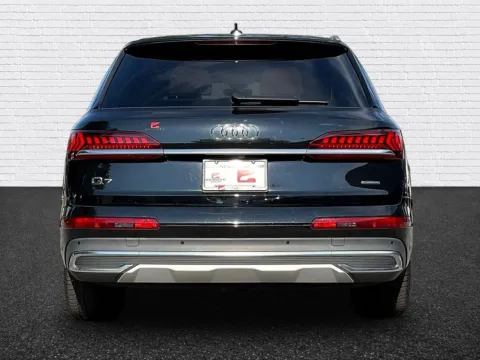 More photos of 2023 Audi Q7 55 Premium at Gravity Autos Roswell, GA