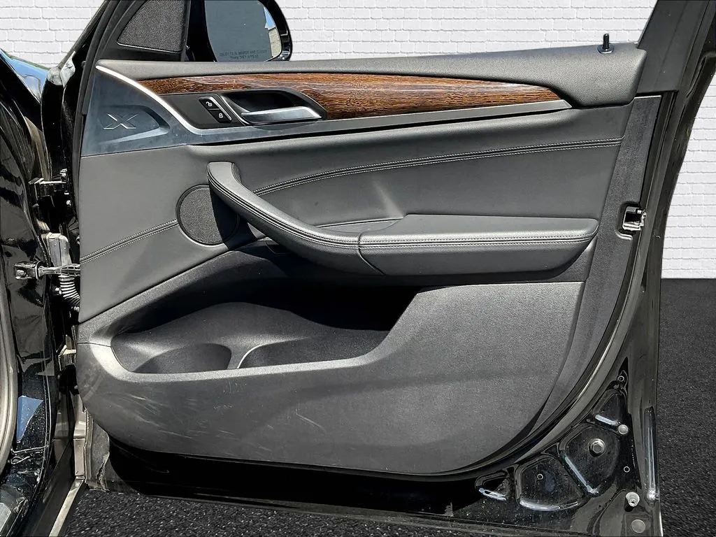 BMW X3 photo 21