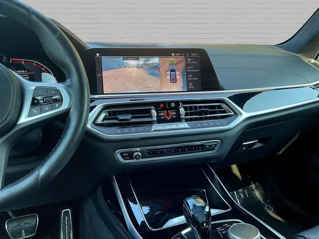 BMW X7 photo 9