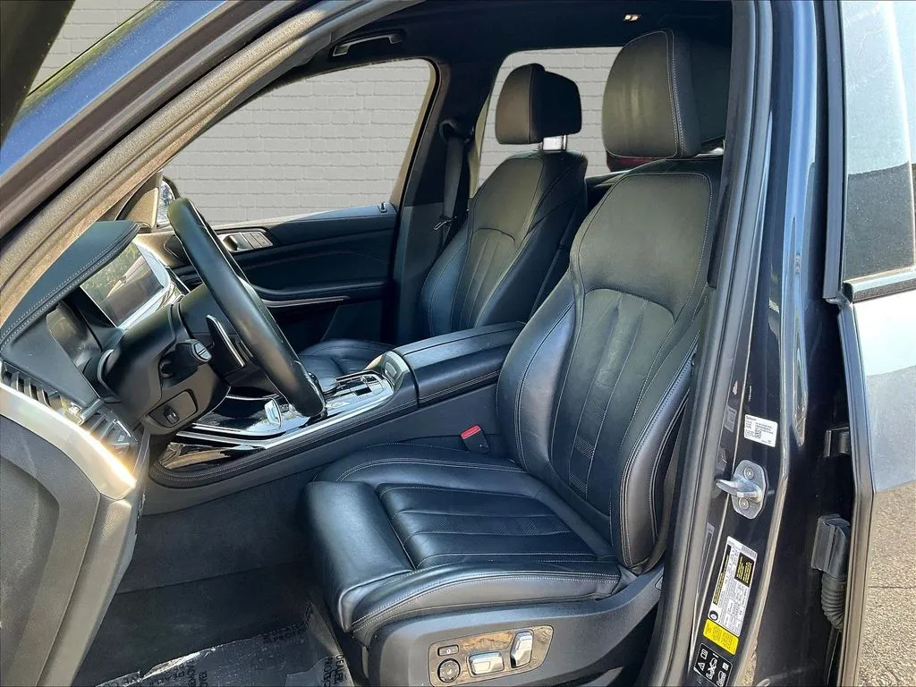 BMW X7 photo 19