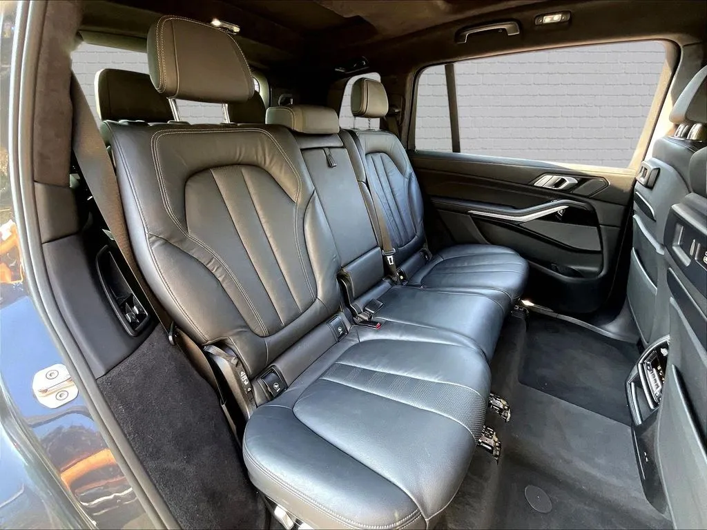 BMW X7 photo 22