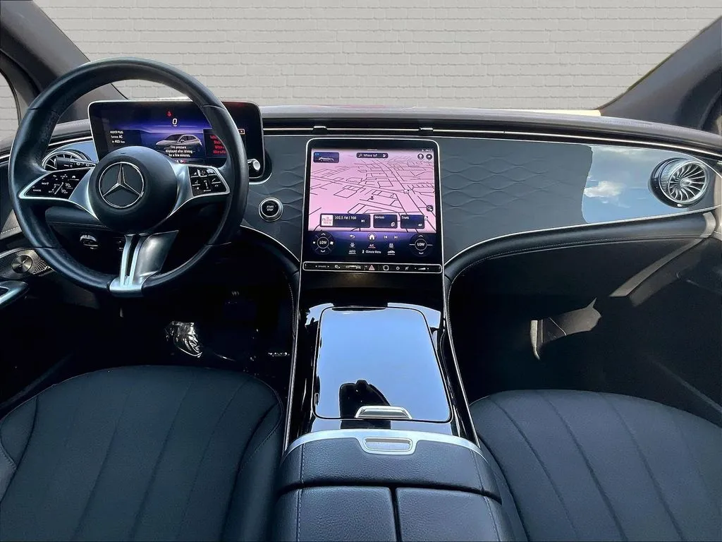 Mercedes-Benz EQE photo 6