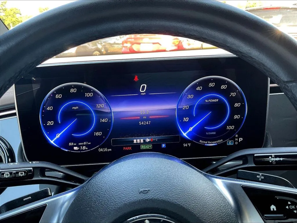 Mercedes-Benz EQE photo 11